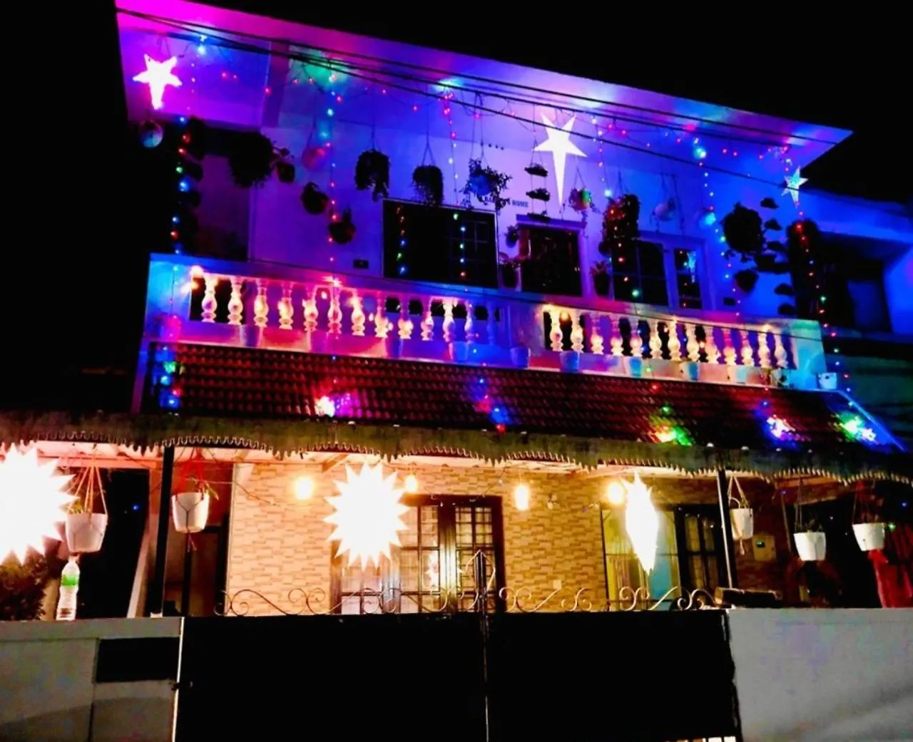 Raelyn'S Homestay Kochi